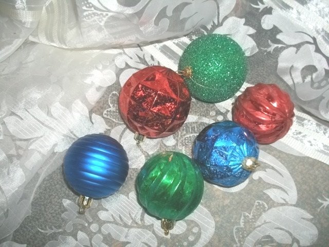 Vintage Christmas Tree Ornaments