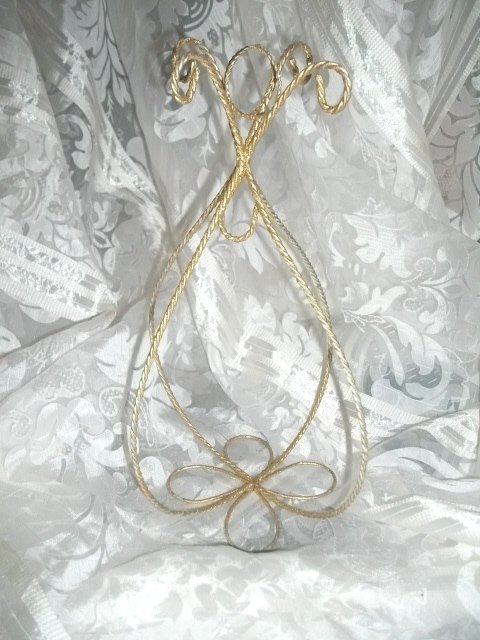 Metal Ornament Holder / Display