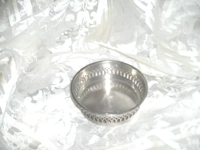 Vintage Lunt Silver Tray or Coaster