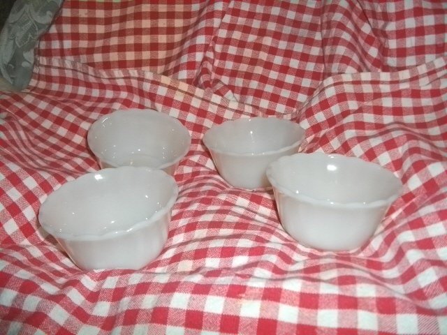 Vintage Fire King Custard Cups **Set of 4