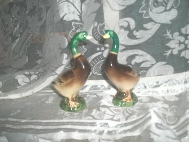 Vintage Handpainted Porcelain Duck Pair