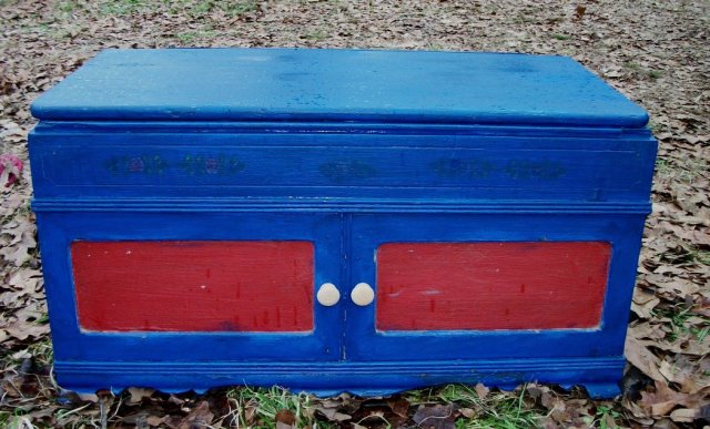 Vintage Folk Art Painted Blanket Chest