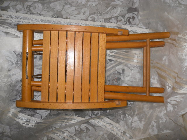 Collapsable Wooden Stool or Seat