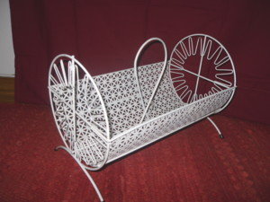 Vintage Round Metal Lattice Basket **UNUSUAL**