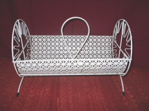 Vintage Round Metal Lattice Basket **UNUSUAL**