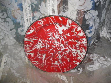 Vintage Red & White Swirl Graniteware Plate