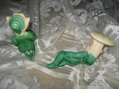 Vintage Pixie Figurine Pair Gilner ??