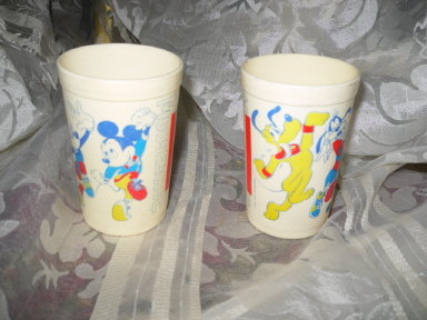 Vintage Mickey Mouse Mousercise Juice Tumbler Set