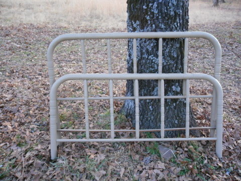 Vintage Iron Metal Bed **Jenny Lind**