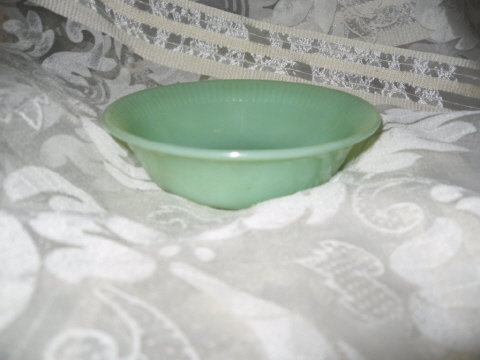 Vintage Fire King Jadeite Bowl