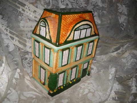 Vintage Victorian House Cookie Jar
