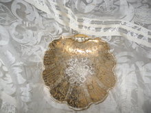 Vintage Le Mieux 24 Kt Gold Porcelain Shell Dish