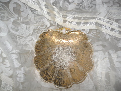 Vintage Le Mieux 24 Kt Gold Porcelain Shell Dish
