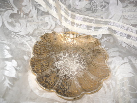 Vintage Le Mieux 24 Kt Gold Porcelain Shell Dish