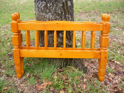 Wood Bed Twin Size **Headboard & Foot Board