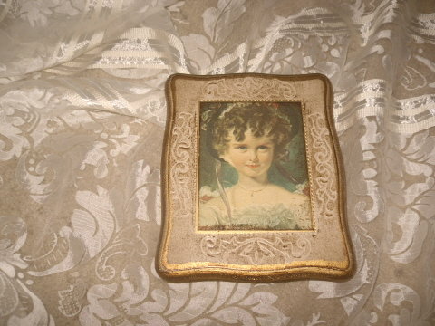 Vintage Mele' Jewelry Box