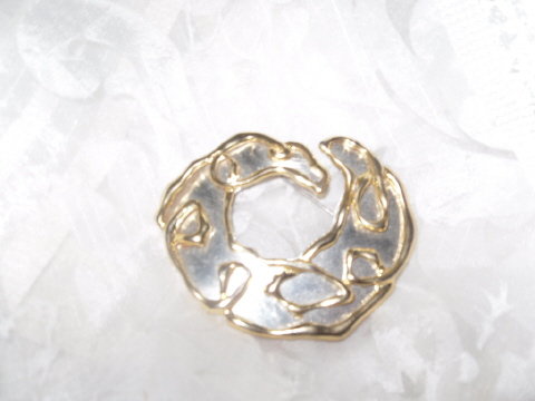 Park Lane Modern Design Brooch or Pin