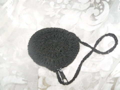 Vintage Crocheted Round Coin Purse with Handle