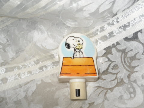 Vintage Peanuts Snoopy Night Light