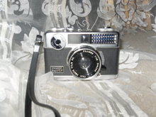 Vintage Fujica Half 1.9 Camera
