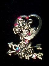 Weiss Heart Pin