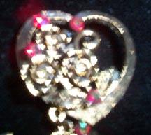 Weiss Heart Pin