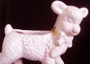 Planter Pink Lamb Haeger
