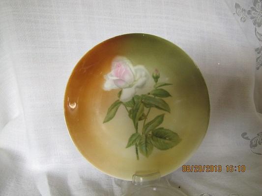 Hutschenreuther Selb Rose Plate