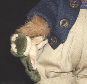 Boyds Bears Edmund with Frog Plush