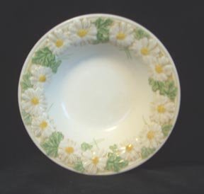 Metlox Poppytrail Sculptured Daisy Fruit Bowl
