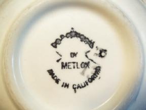 Metlox Poppytrail Sculptured Daisy Fruit Bowl