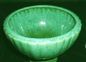 Haeger Pedestal Planter