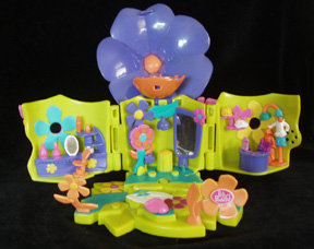 Polly Pocket Blossom Boutique