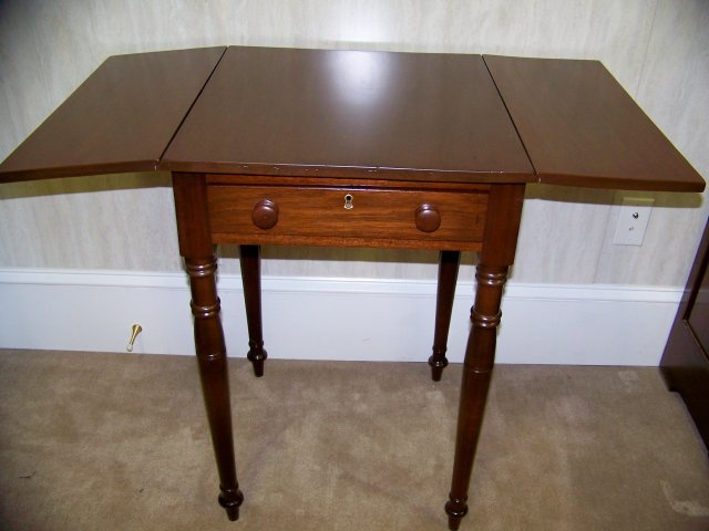 1830 Sherdian side table with two side