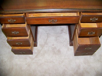 Mahagony Desk