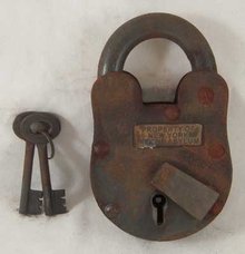 IRON PADLOCK BRASS NEW YORK INSANE ASYLUM TAG