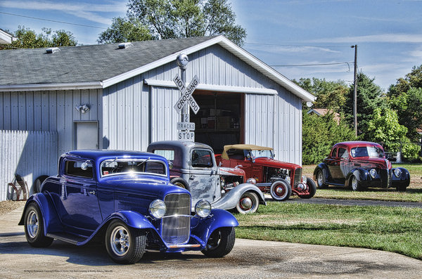 HOT ROD CROSSING SIGN FORD GROUP 17 1/2