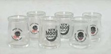 BLACK AMERICANA SIX GLASS RESTAURANT CREAMERS