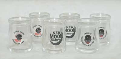 BLACK AMERICANA SIX GLASS RESTAURANT CREAMERS