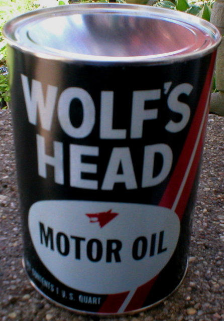 WOLF'S HEAD BLACK MOTOR OIL CAN PAPER LABEL NEW EMPTY