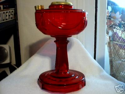 LINCOLN DRAPE OIL LAMP RED GLASS