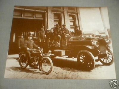 OLD FIRE ENGINE - MOTORCYCLE PRINT