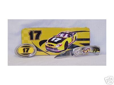 NUMBER 17 NASCAR RACE CAR COLLECTOR KNIFE SET