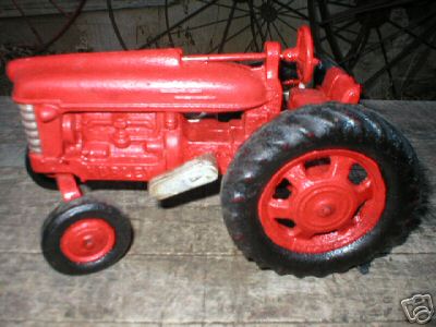 Cast Iron Hubley Tractor Collection Item Steering Wheel