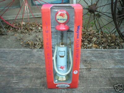 MOBILGAS GAS PUMP