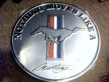 ROUND MUSTANG SIGN