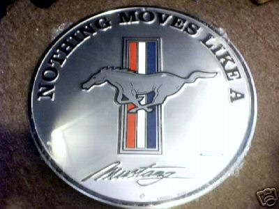 ROUND MUSTANG SIGN