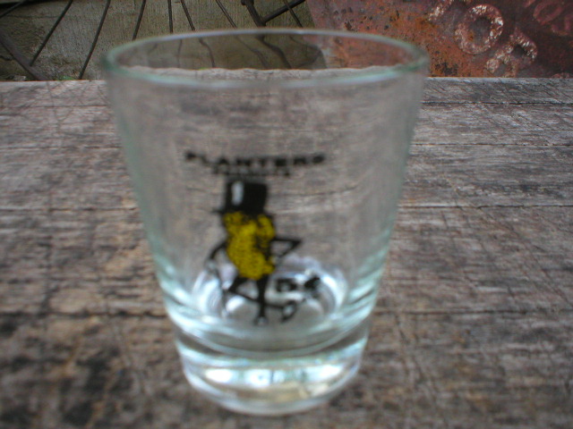 PLANTERS PEANUT SHOTGLASS