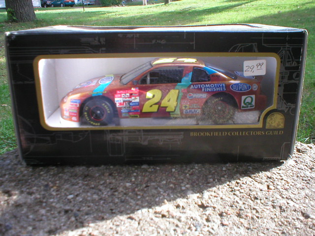 JEFF GORDON 1:25 SCALE #24 CHROMALUSION CAR