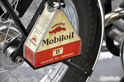 MOBILOIL MOTORCYCLE KIT HEAVY METAL SIGN